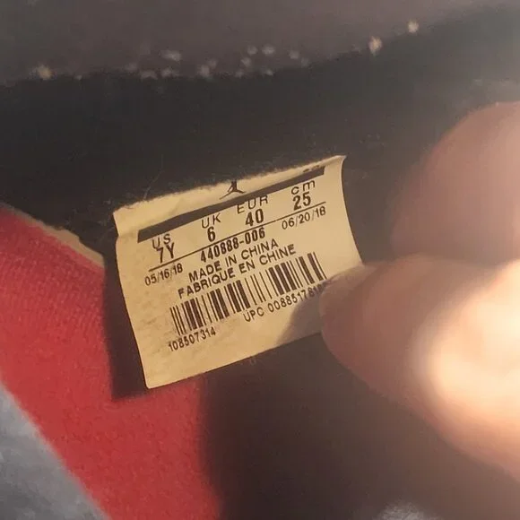 Jordan 5 Retro Satin Bred (GS 7Y) - Picture 8 of 8